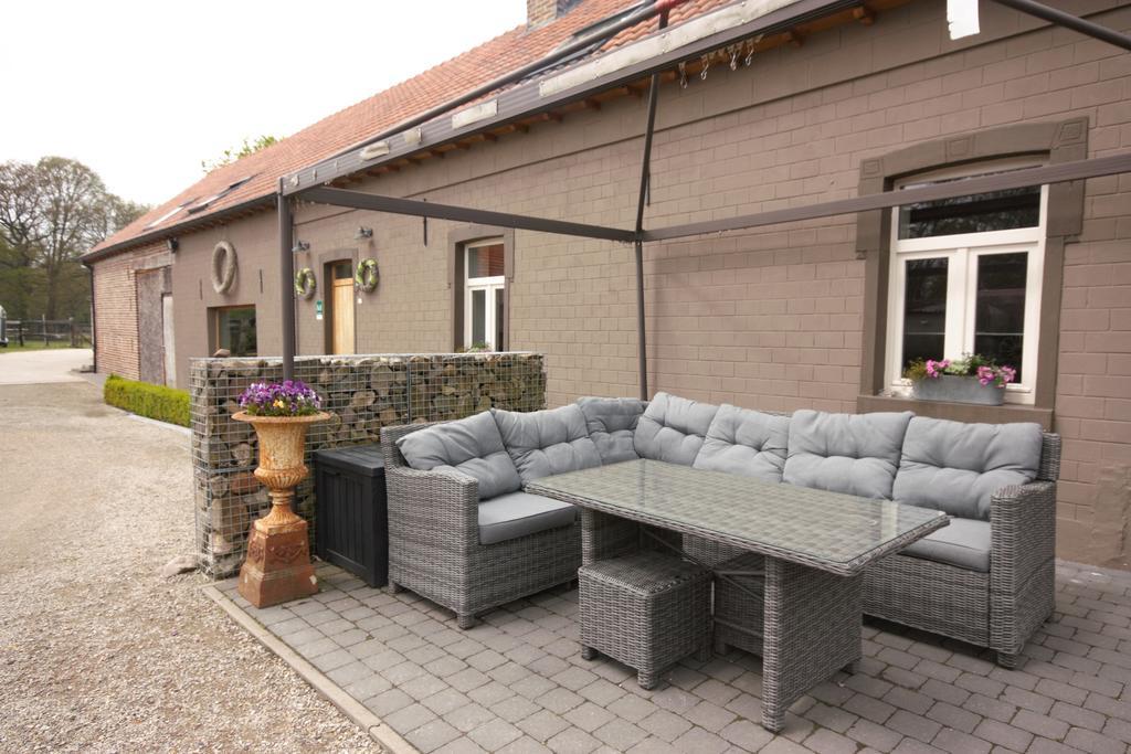 B&B Crijbohoeve Zutendaal Ngoại thất bức ảnh